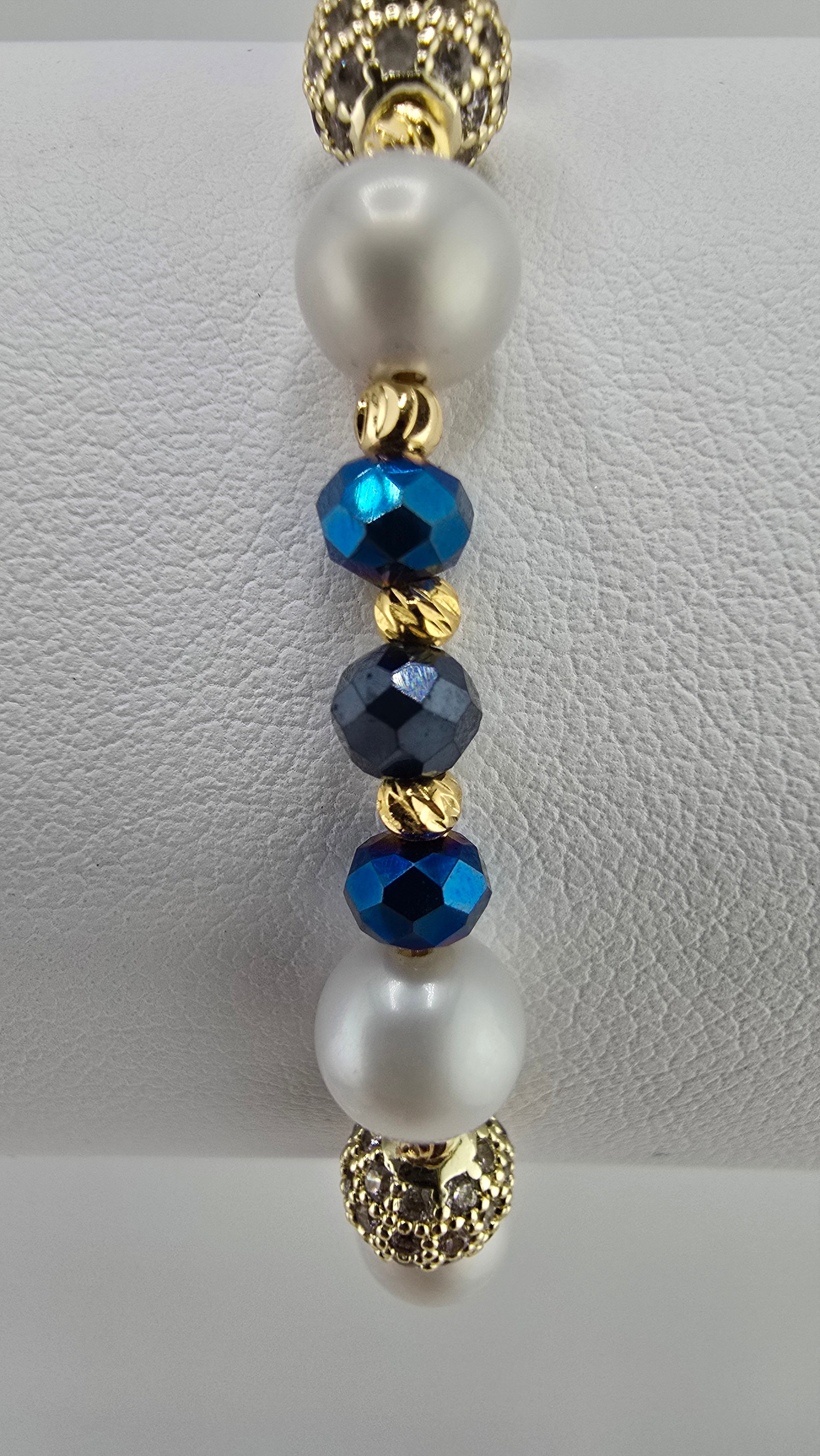 Bracelet en perles de culture et perles en cristal bleu marine