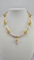 Collier en perles de culture rose