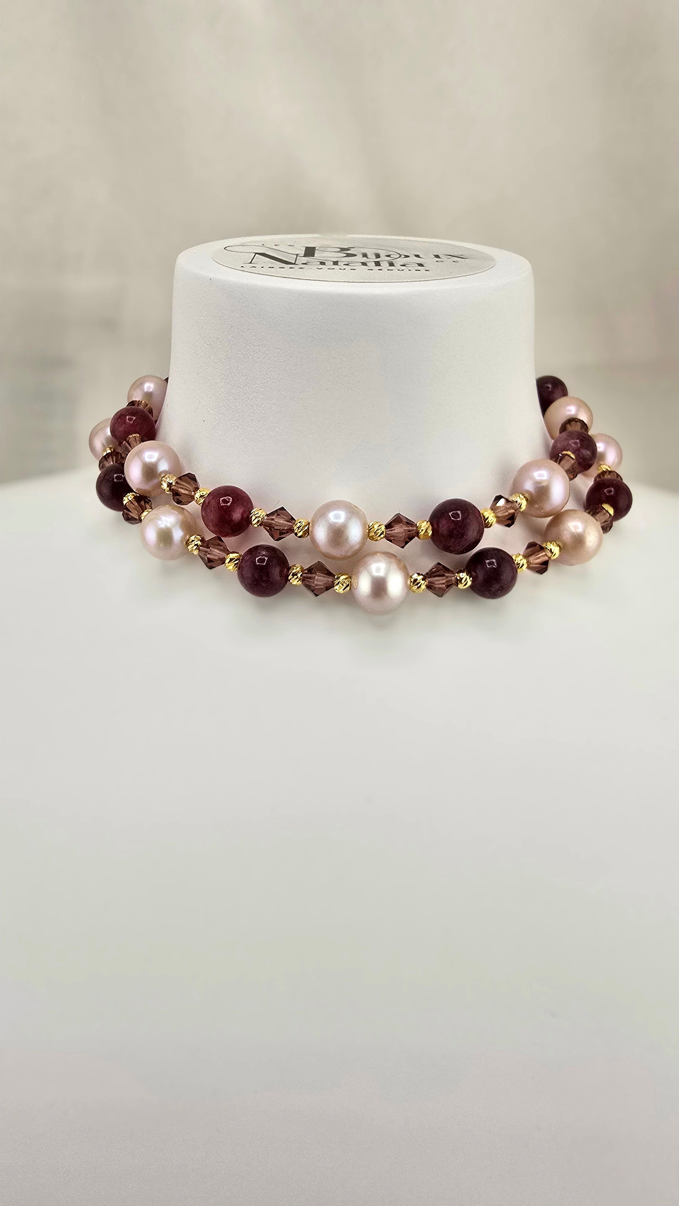 Collier éclat précieux en perles de culture et Rubis