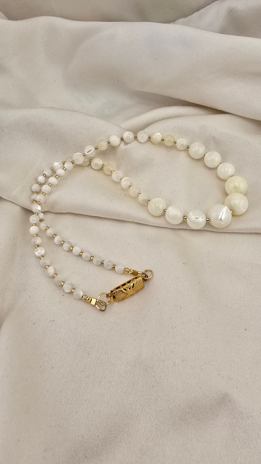 Collier en Nacre blanche