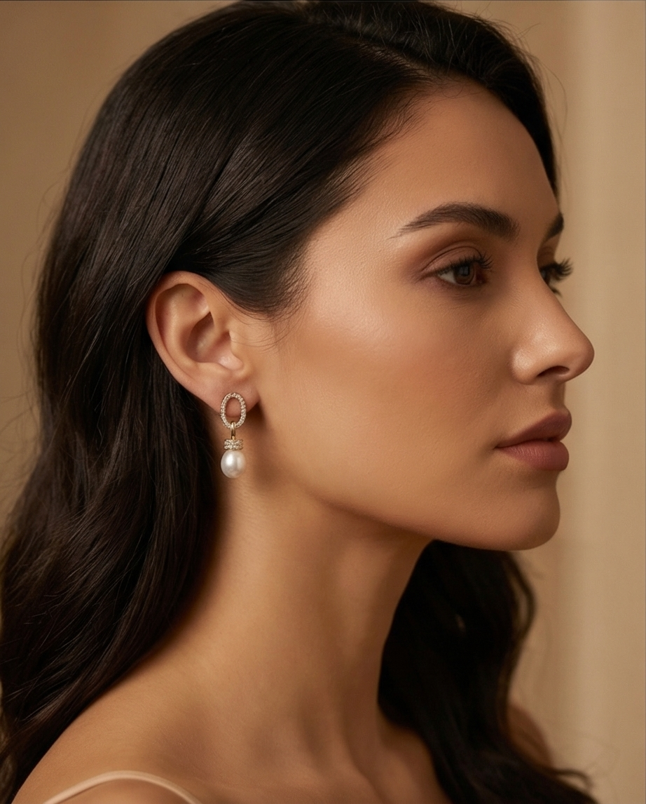Boucles d oreilles en plaqué or 18K et strass