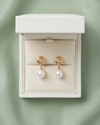 Boucles d’oreilles clous avec zircon