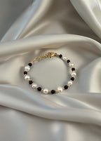 Bracelet en perles de culture et grenat