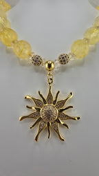Collier en citrine et pendentif soleil avec strass