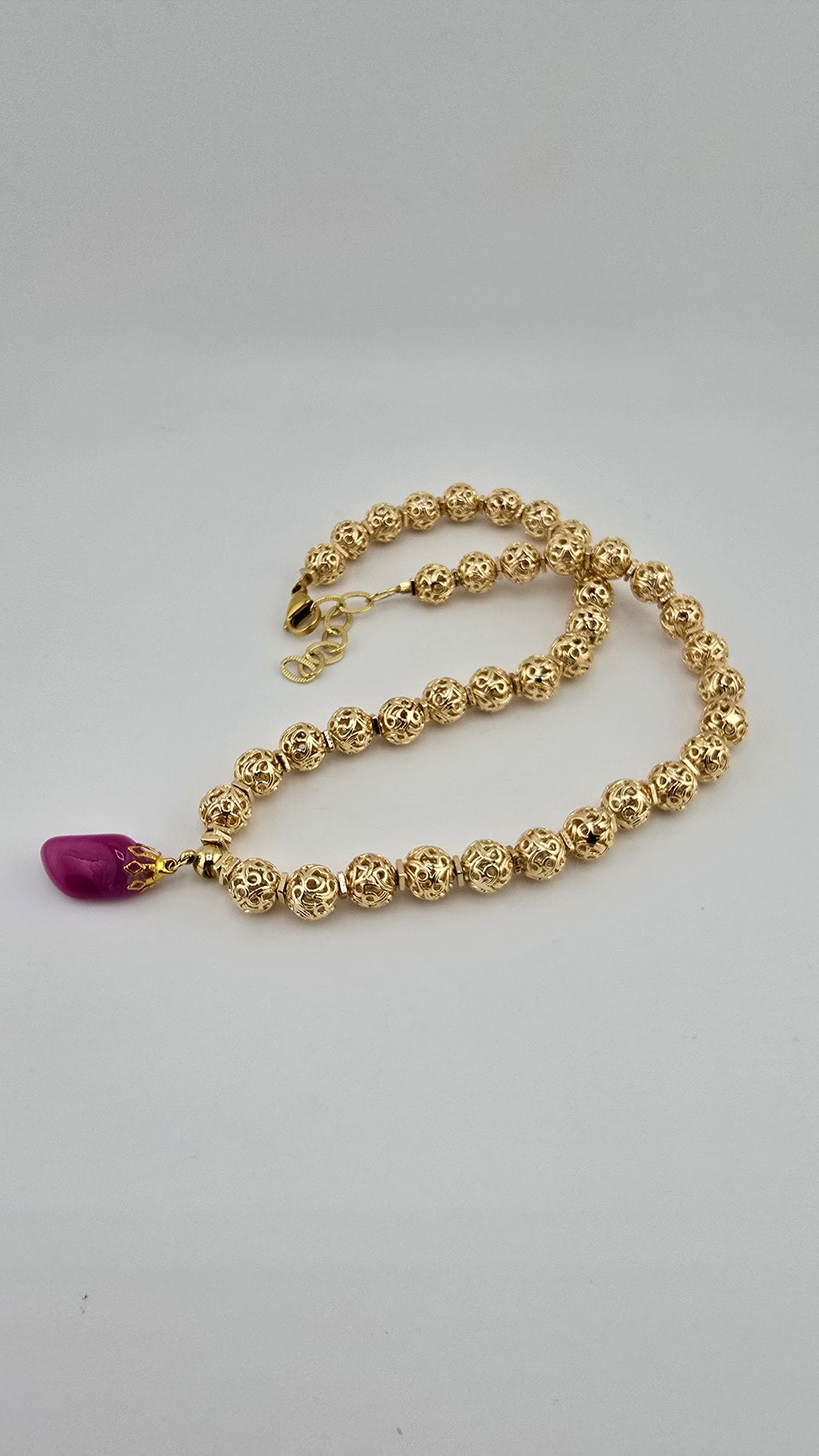 Collier Plaqué or et son pendentif en agate rose