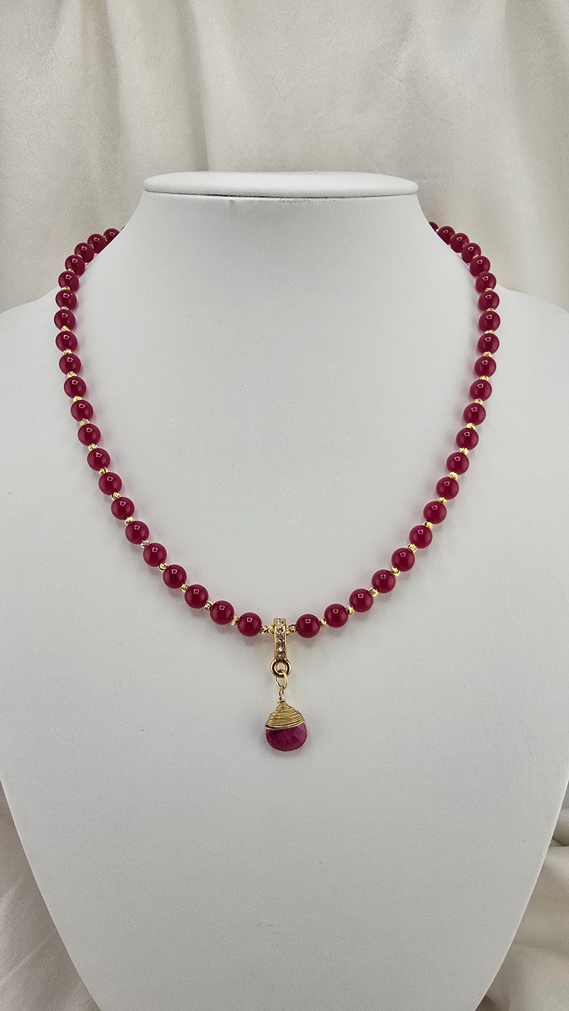 Collier perles de Rubis