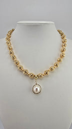 Collier en plaqué or et sa perle de culture en pendentif