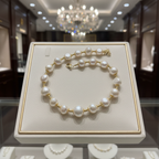 Collier en perles de culture baroque