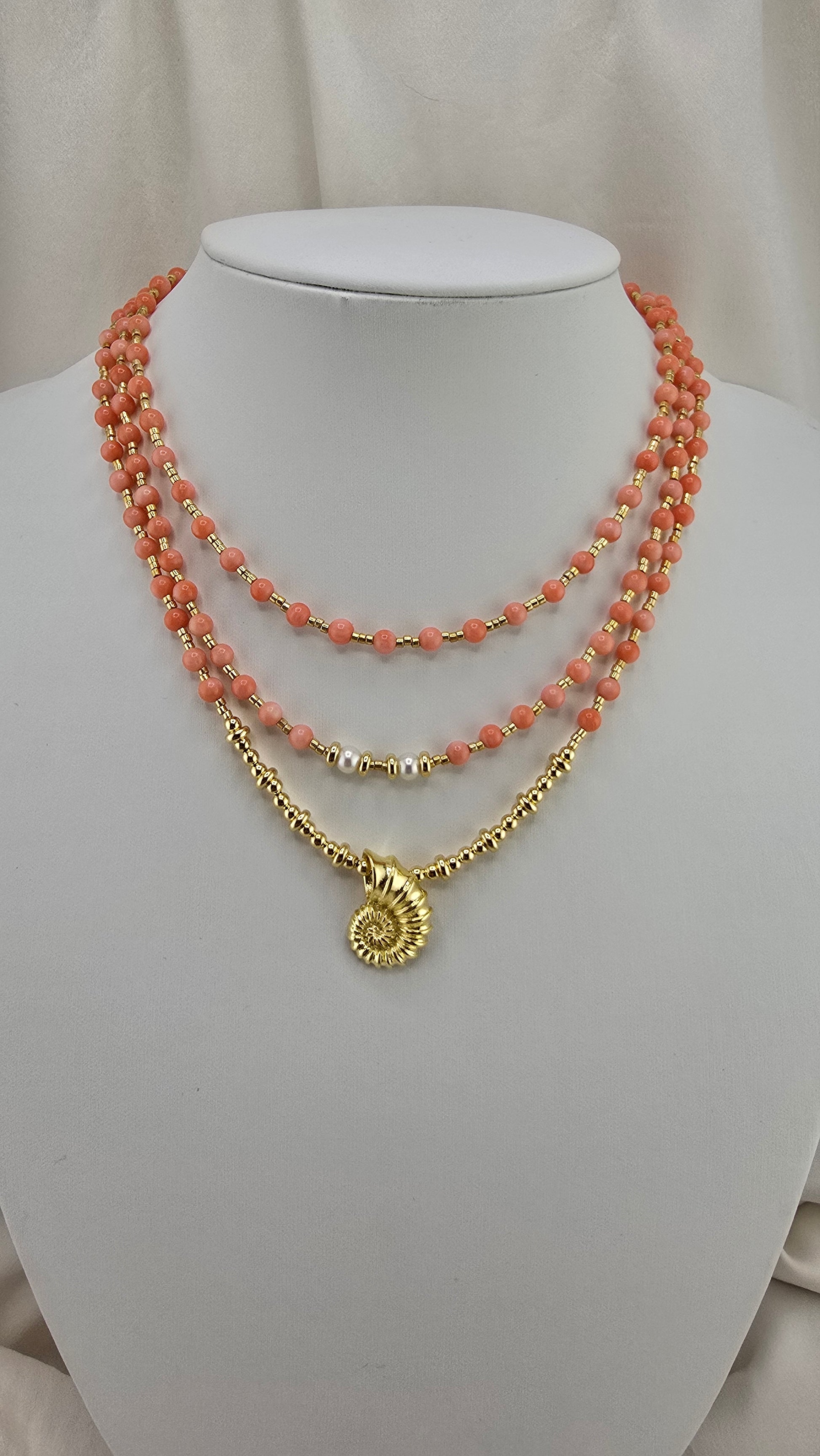 Collier en corail et perles de culture