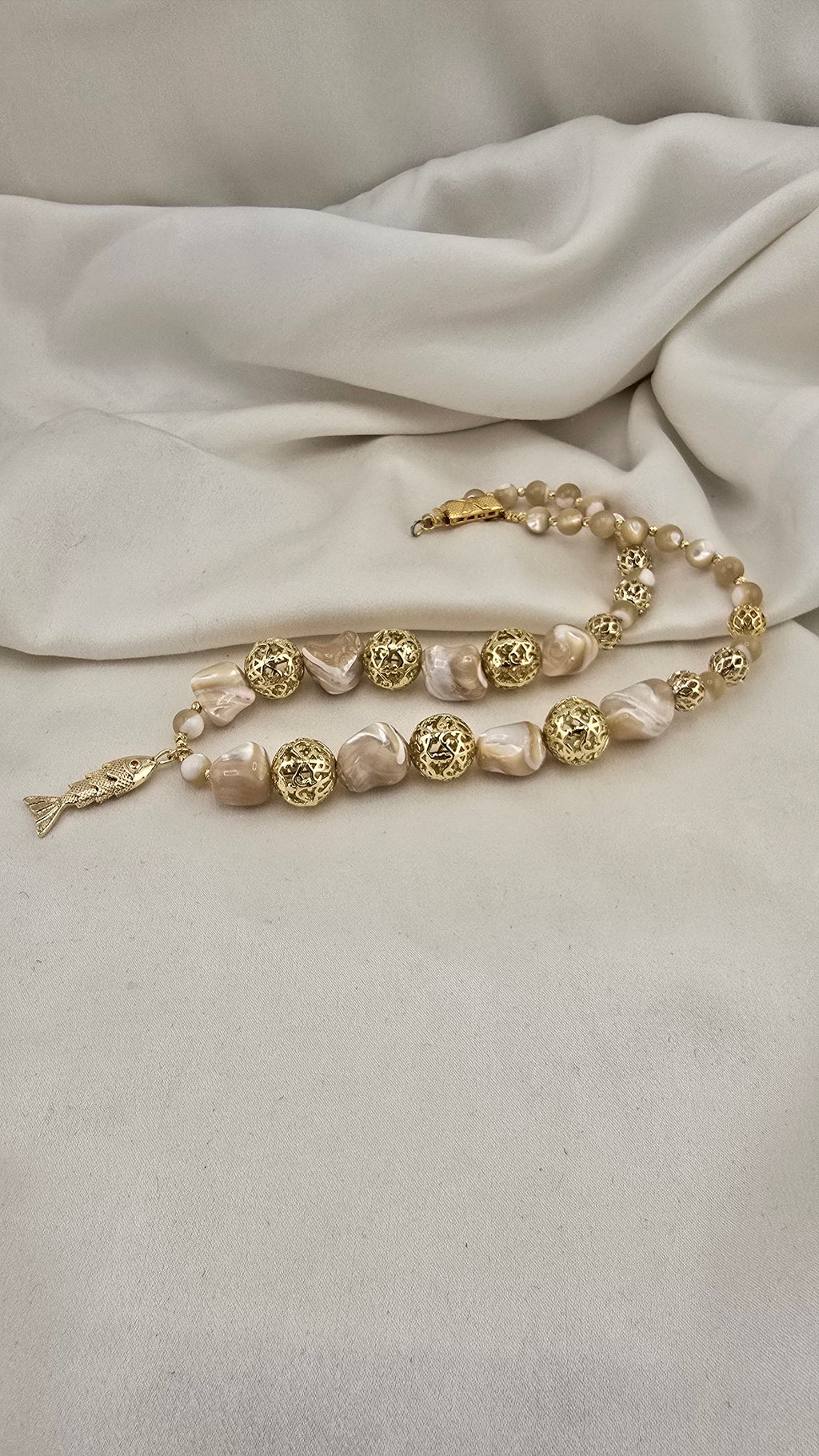 Collier en Perles de Trocca