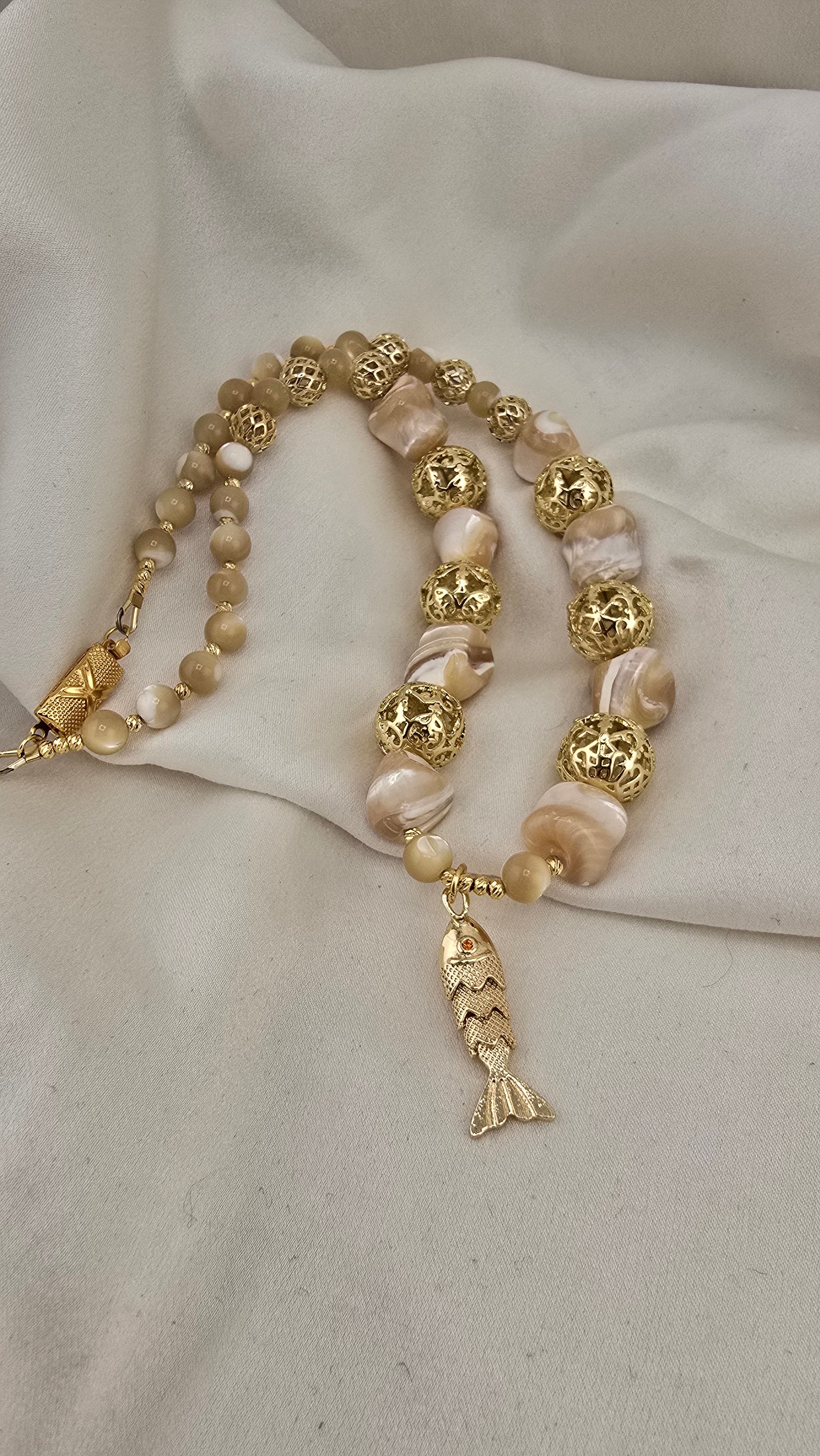 Collier en Perles de Trocca