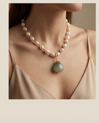 Collier et son pendentif en Agate verte