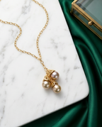 Collier exceptionnel en plaqué or 24k et perles prestigieuses