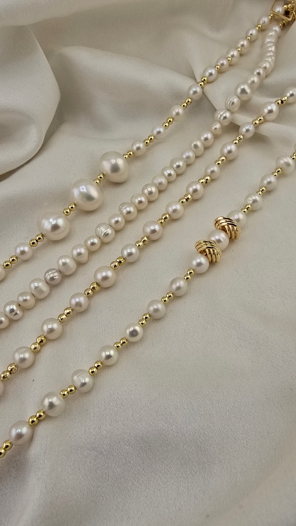 Collier en perles de culture blanches