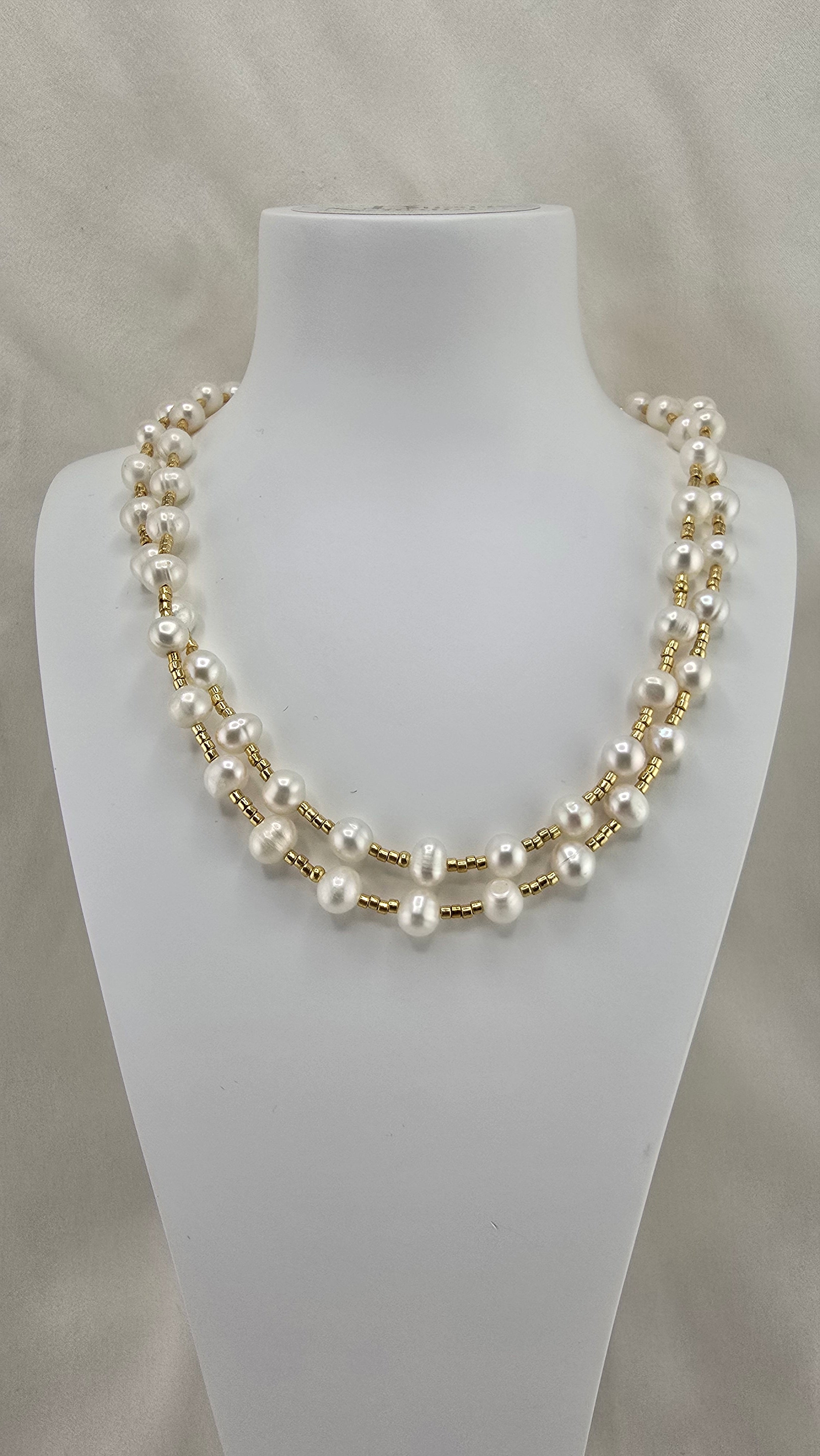 Collier deux rangs de perles de culture