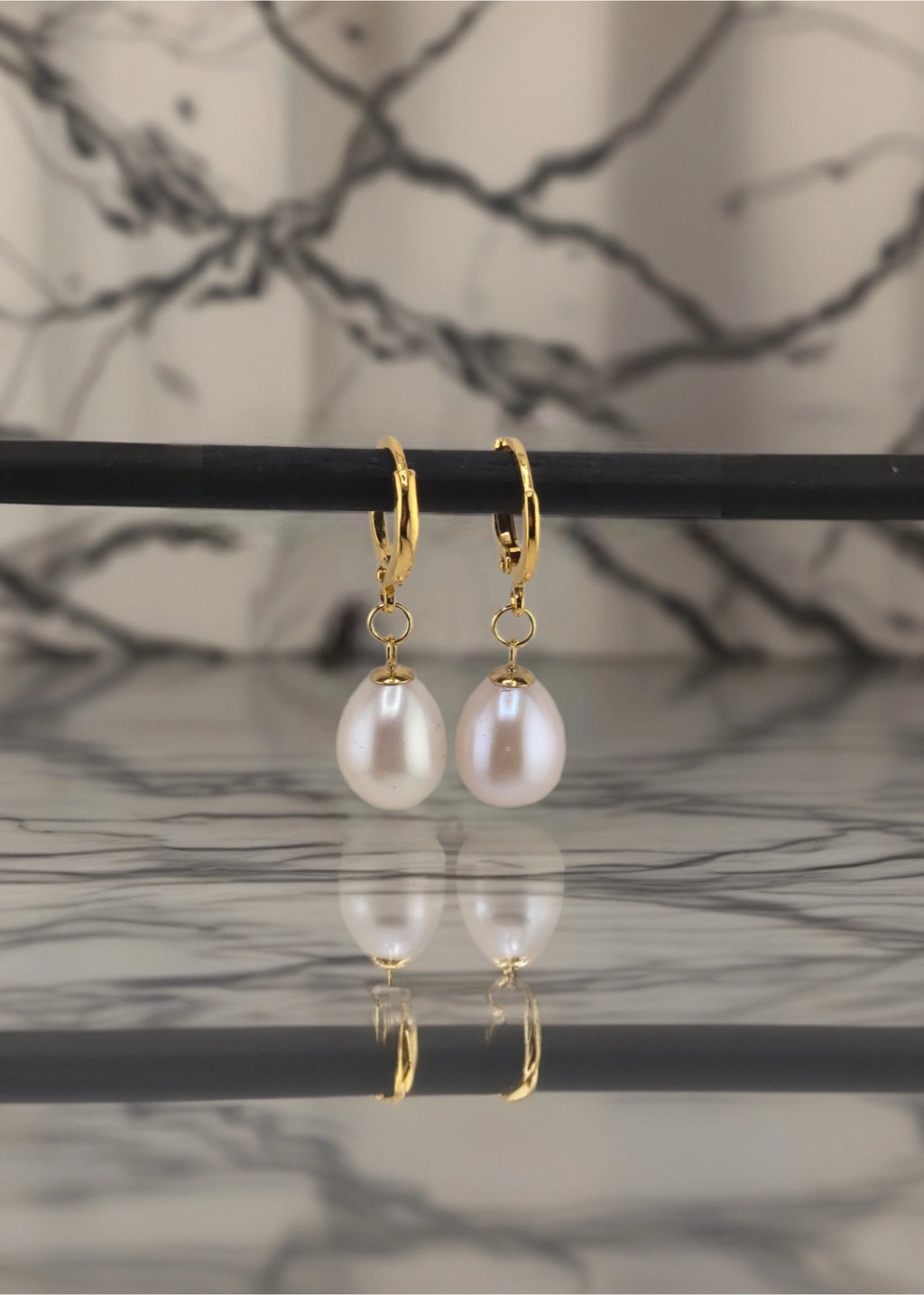 Boucles d oreilles en perles de culture olive et Vermeil (argent recouvert d'or 24k)