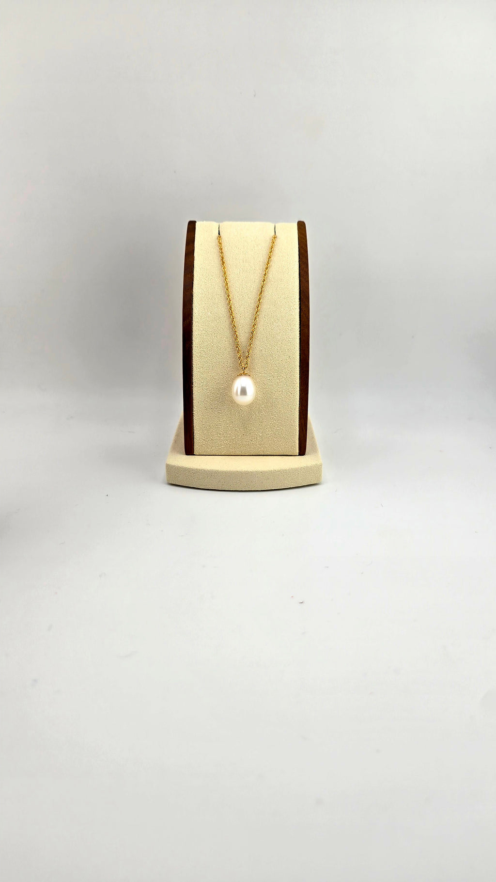 Perle de culture blanche très beau lustre