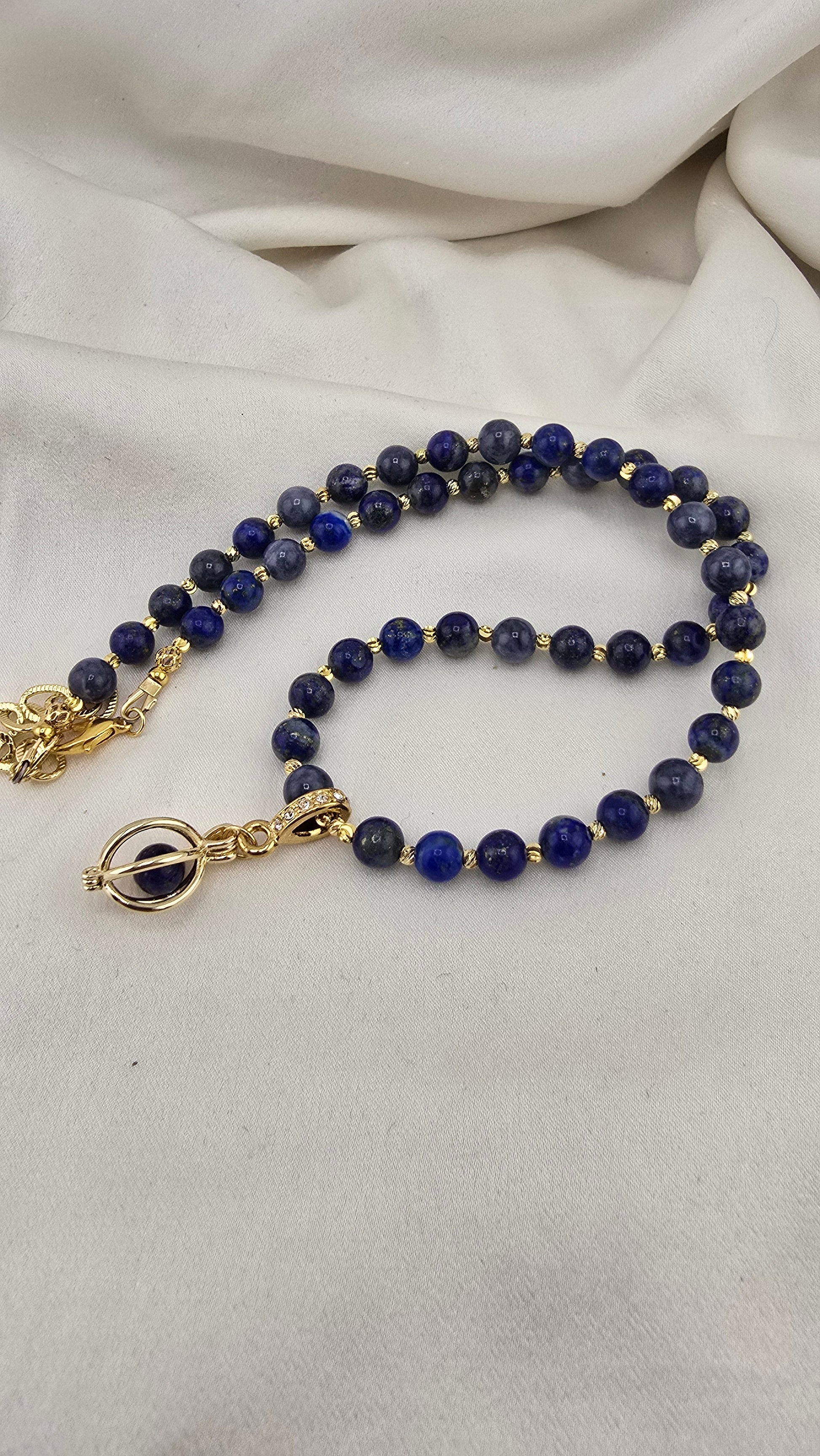 Collier en perles de Saphir