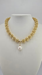 Collier en perles étincelantes