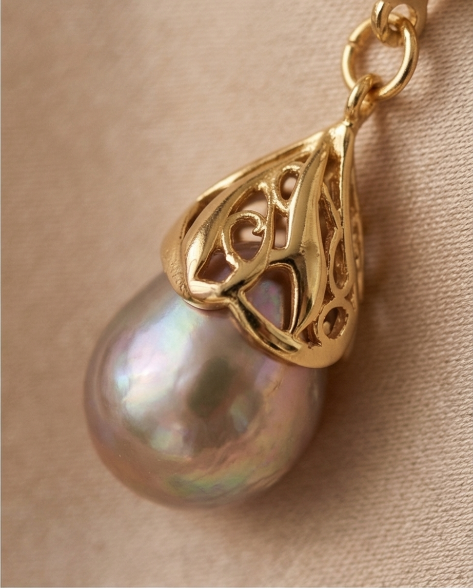 Boucles d'oreilles avec perles de culture baroque