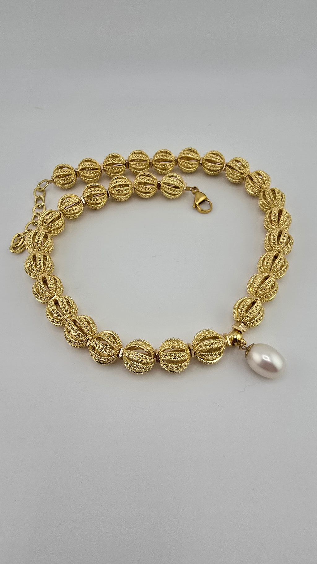 Collier en perles étincelantes