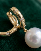 Boucles d’oreilles dormeuses avec perles de culture