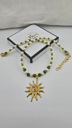 Collier de lumière et perles de culture