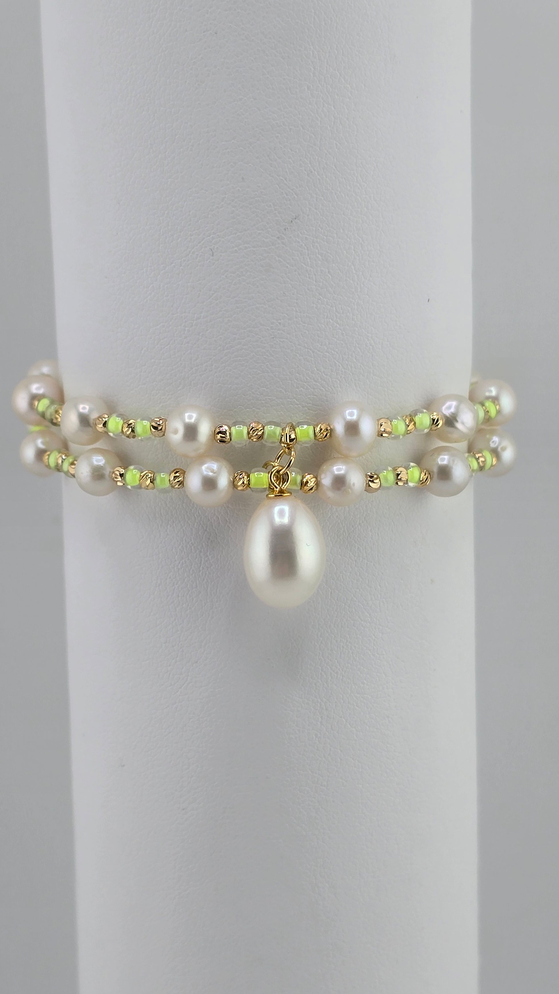 Bracelet deux brins avec perles de culture