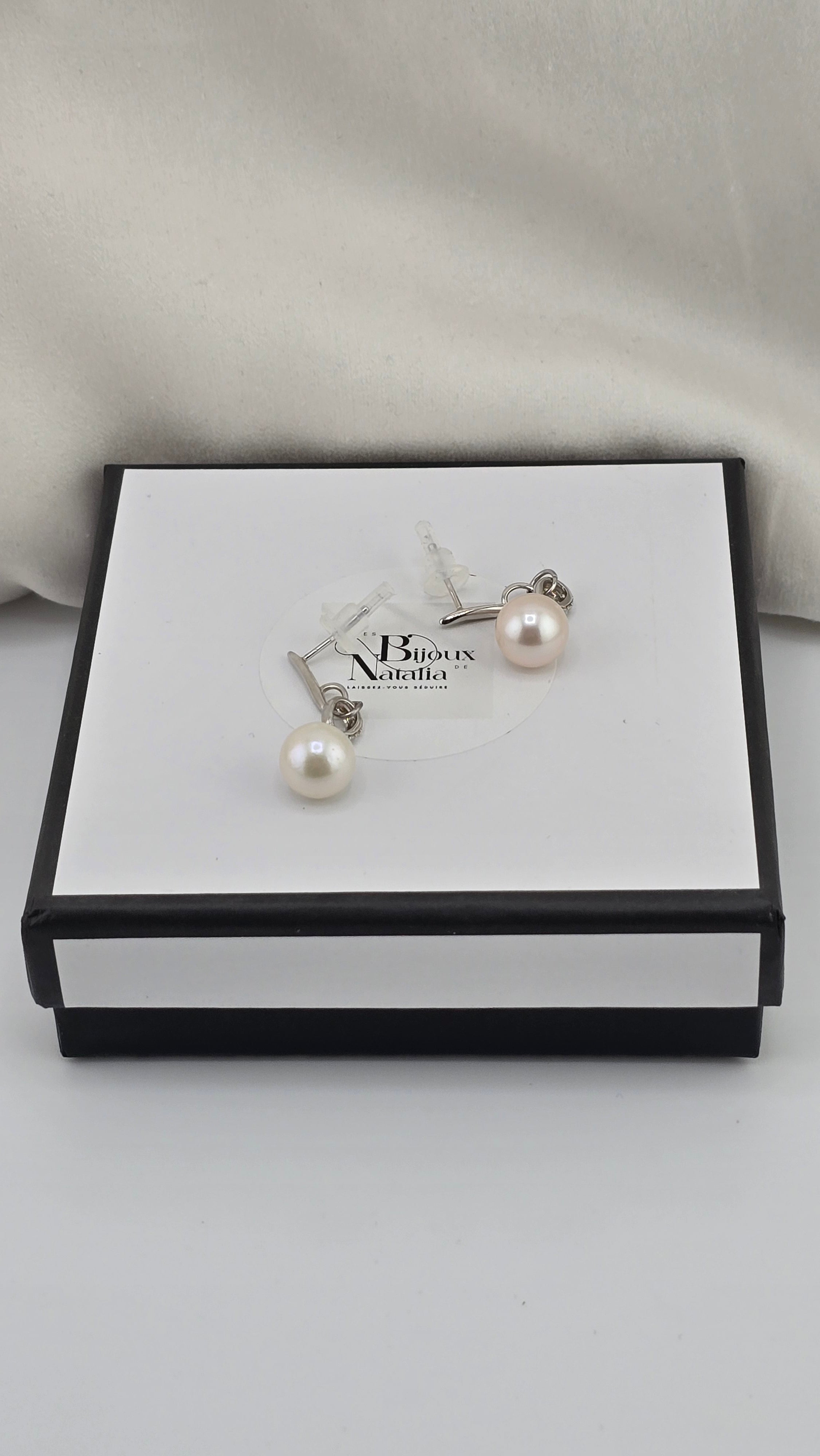 Boucles d’oreilles en strass et perles de culture