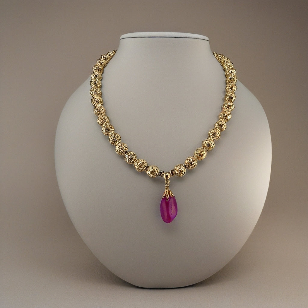 Collier Plaqué or et son pendentif en agate rose