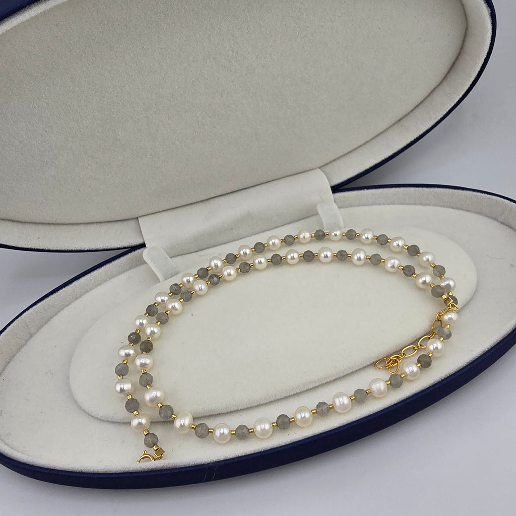 Lumière précieuse - collier perles de culture et labradorite
