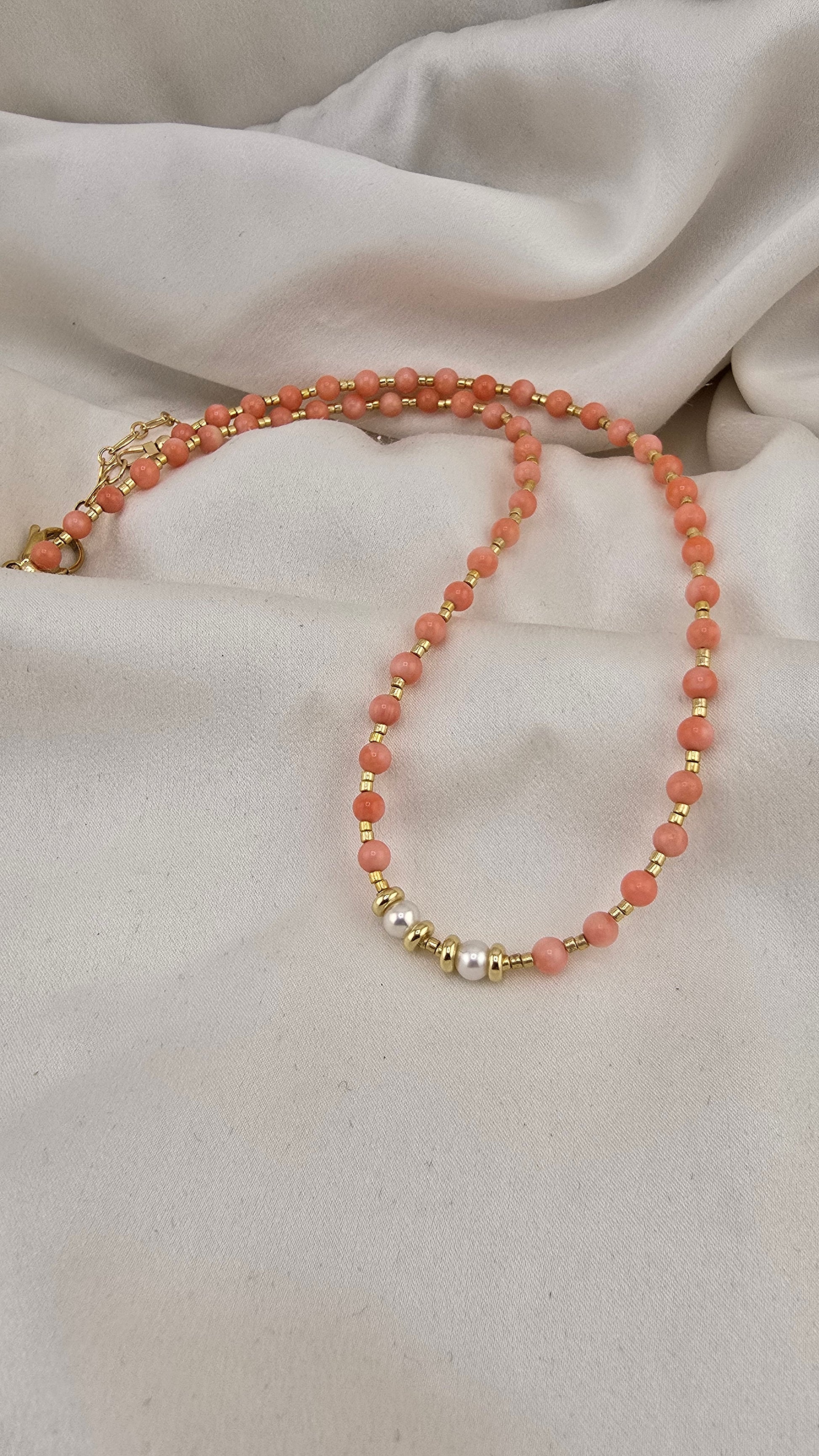 Collier en corail et perles de culture