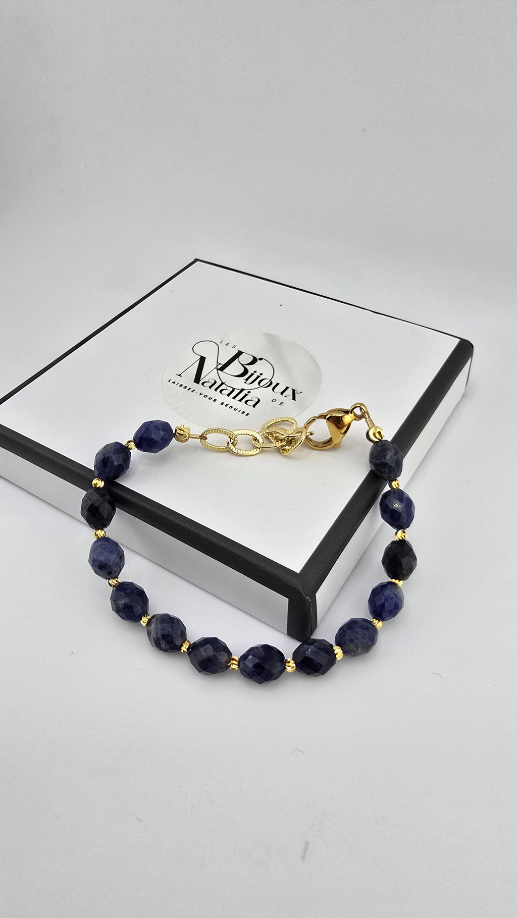 Bracelet en Lapis-Lazuli ovale facetté