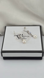 Boucles d oreilles en perles de culture blanche et olive