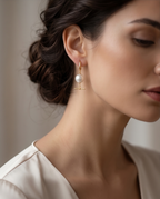 Boucles d'oreilles or 24k et perles de culture - Eclat Moderne