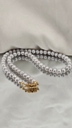 Collier ras du cou en perles de culture grises