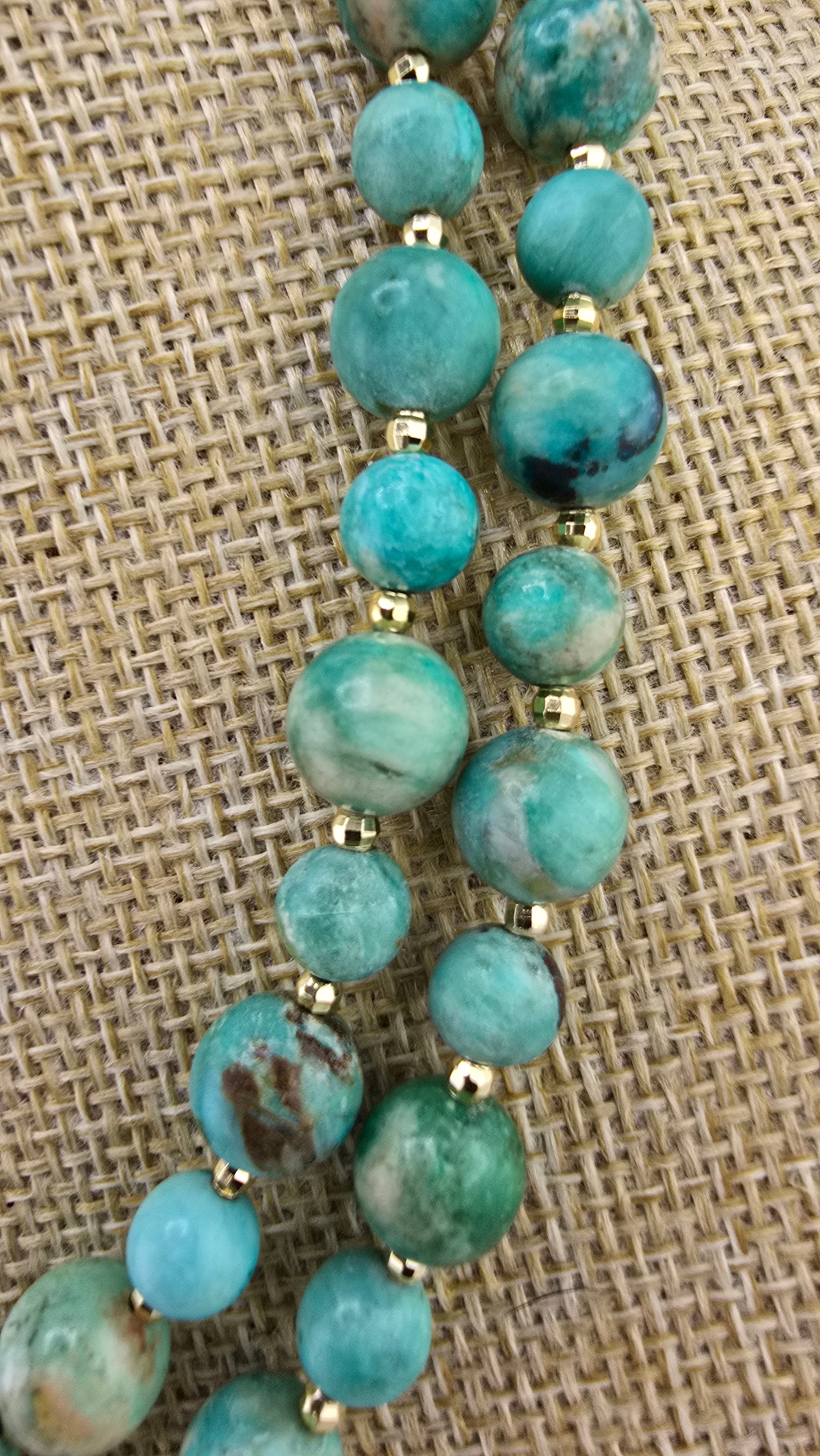 Collier en perles de turquoise africaine et vermeil