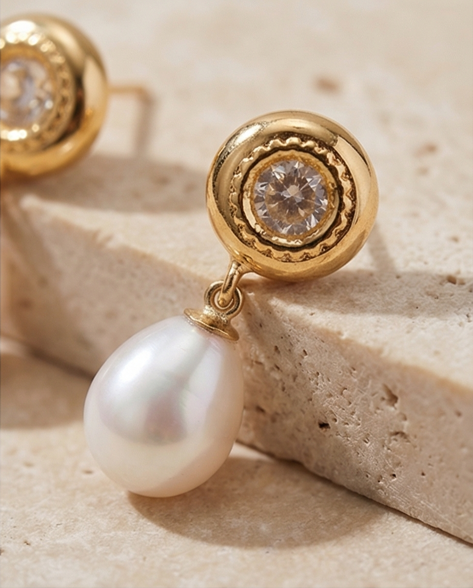 Boucles d’oreilles clous avec zircon