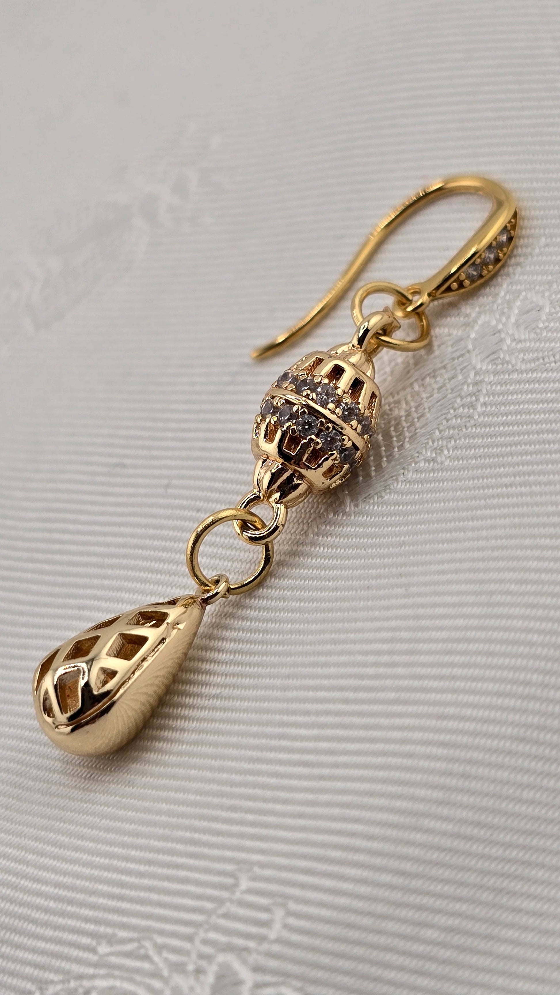 Boucles en plaqué or 18 k et 24k