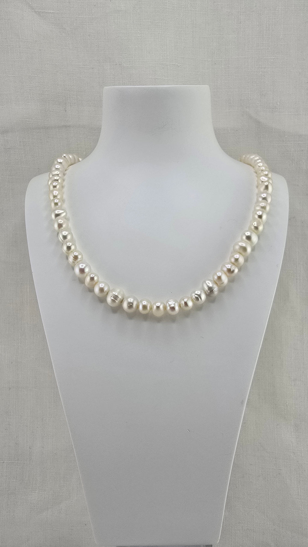 Collier en perles de culture irregulieres